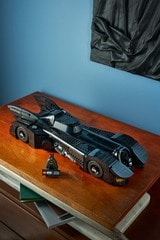 LEGO® Batman Returns™ Batmobile™