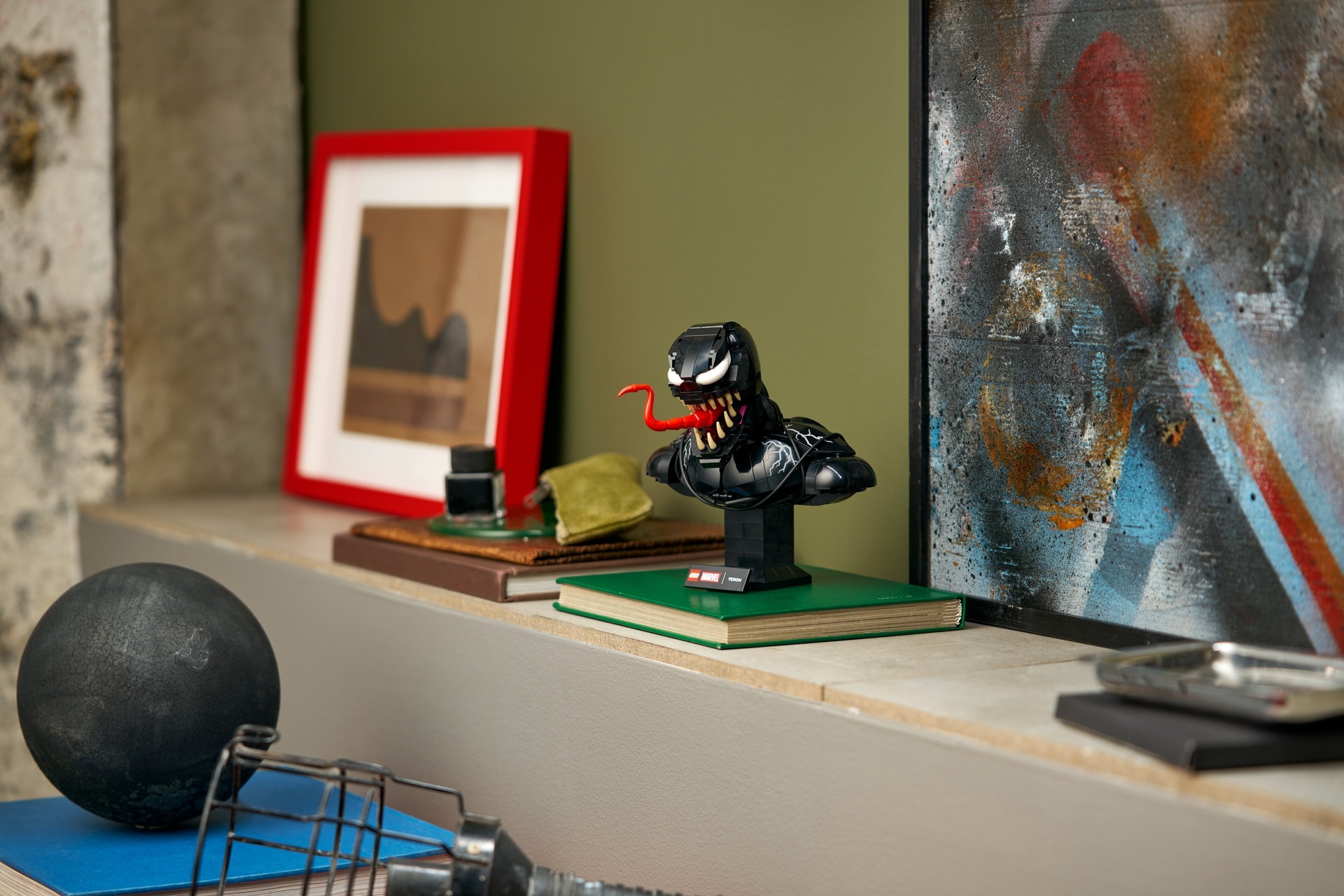 LEGO® Venom Bust