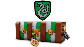 LEGO® Hogwarts™ Magical Trunk