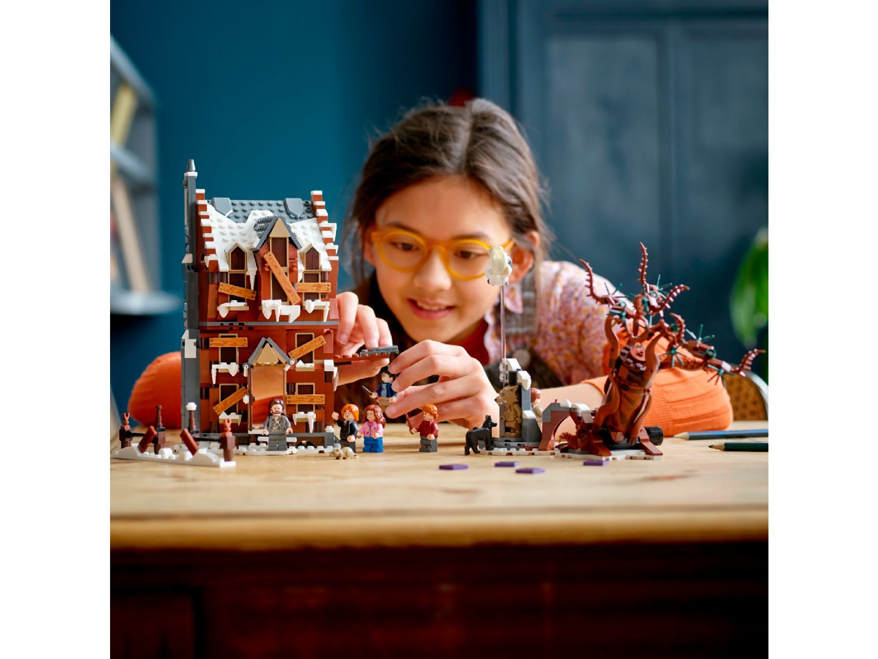 LEGO® The Shrieking Shack & Whomping Willow™