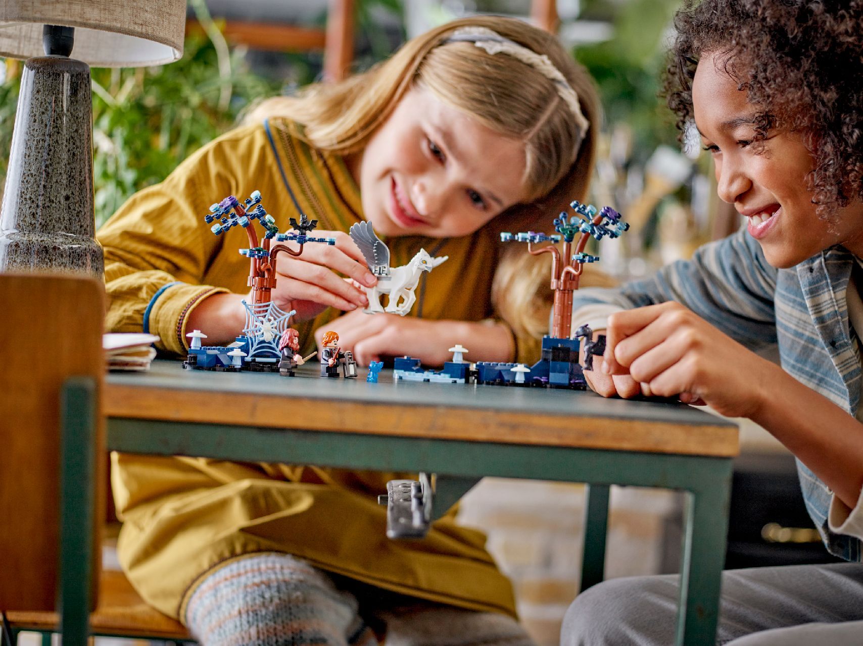 LEGO® Forbidden Forest™: Magical Creatures