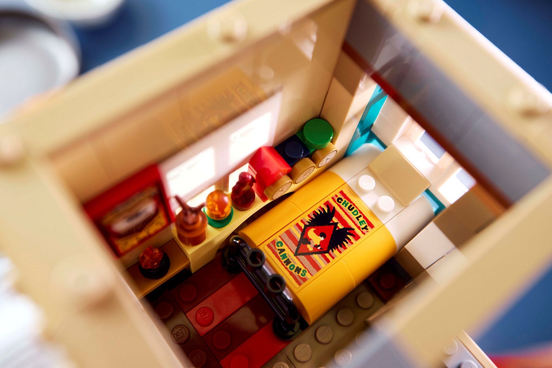 LEGO® The Burrow – Collectors' Edition