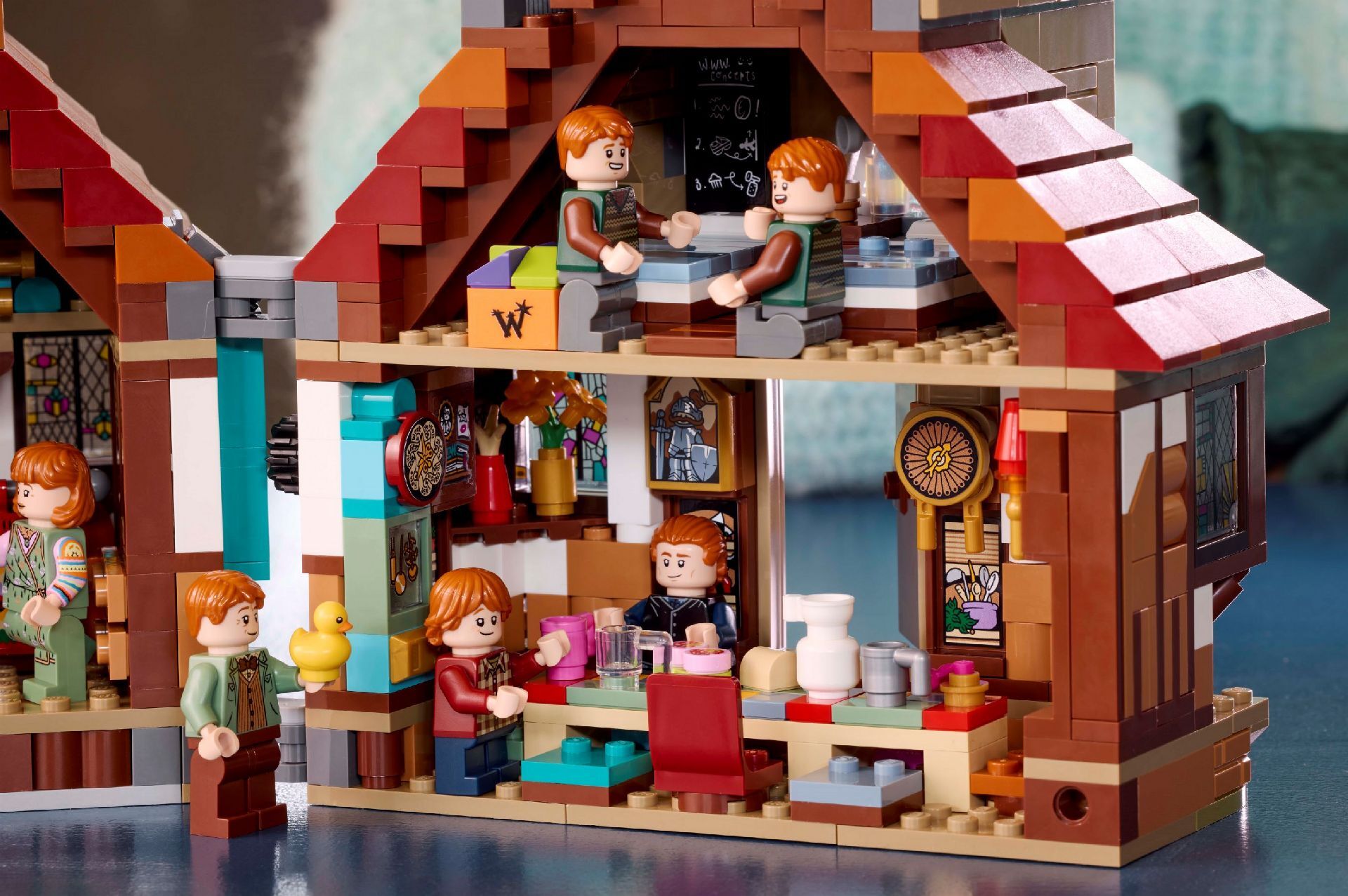 LEGO® The Burrow – Collectors' Edition