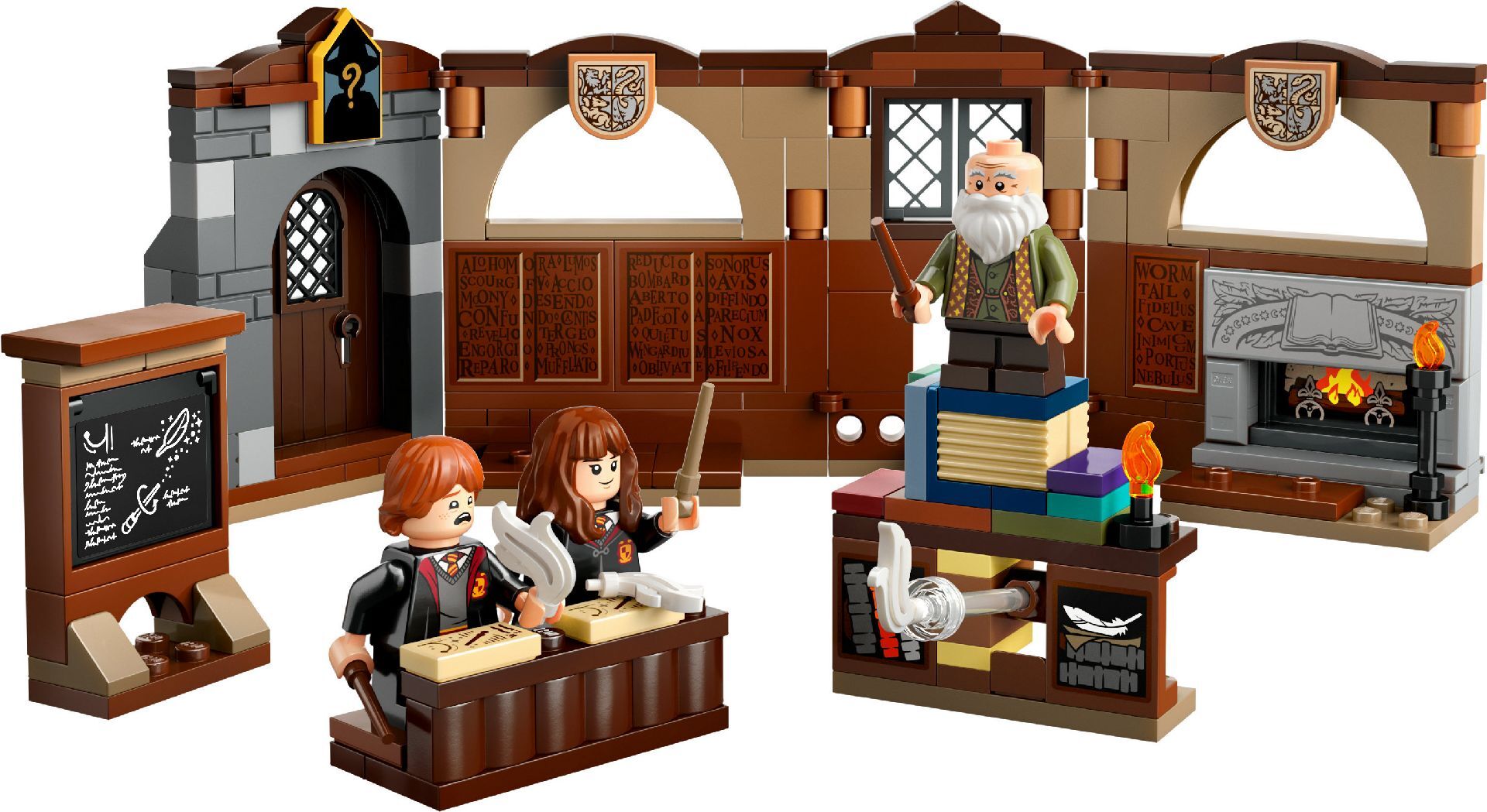 LEGO® Hogwarts™ Castle: Charms Class