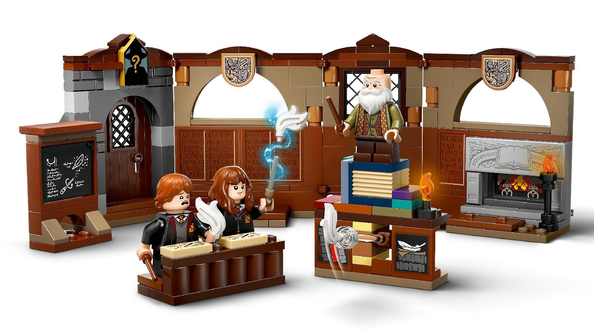 LEGO® Hogwarts™ Castle: Charms Class