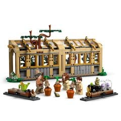 LEGO® Hogwarts™ Castle: Herbology Class