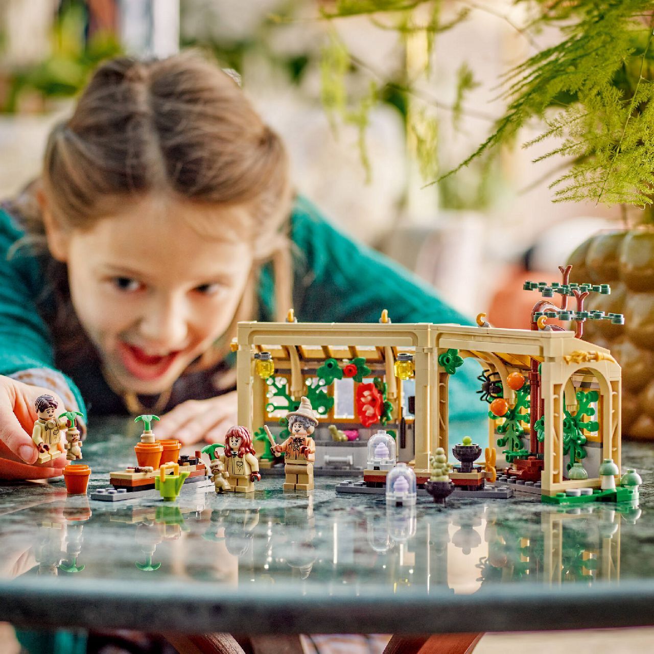 LEGO® Hogwarts™ Castle: Herbology Class