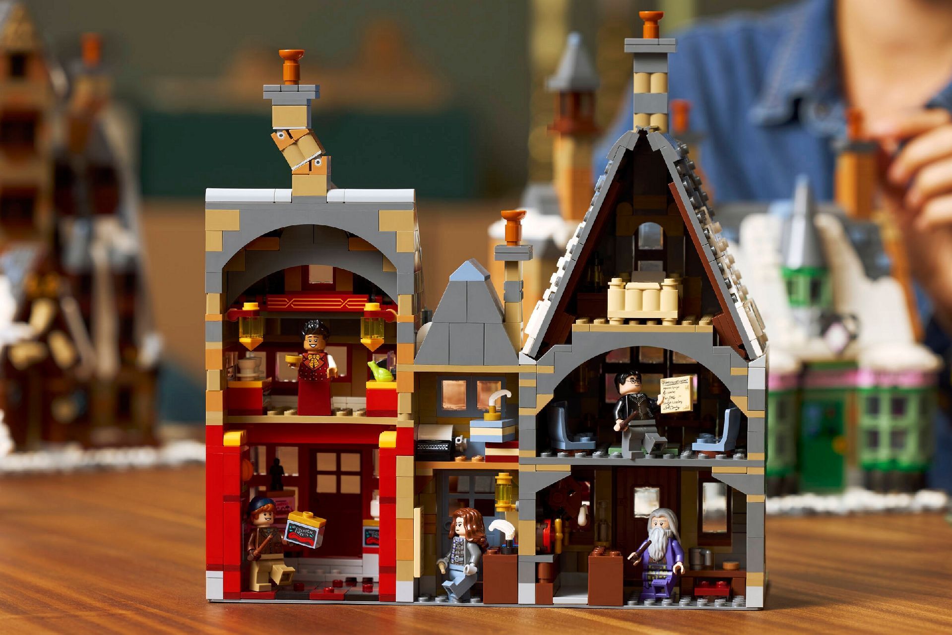 LEGO® Hogsmeade™ Village – Collectors' Edition