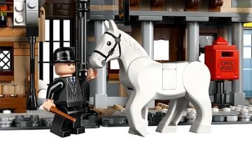 LEGO® Hogsmeade™ Village – Collectors' Edition