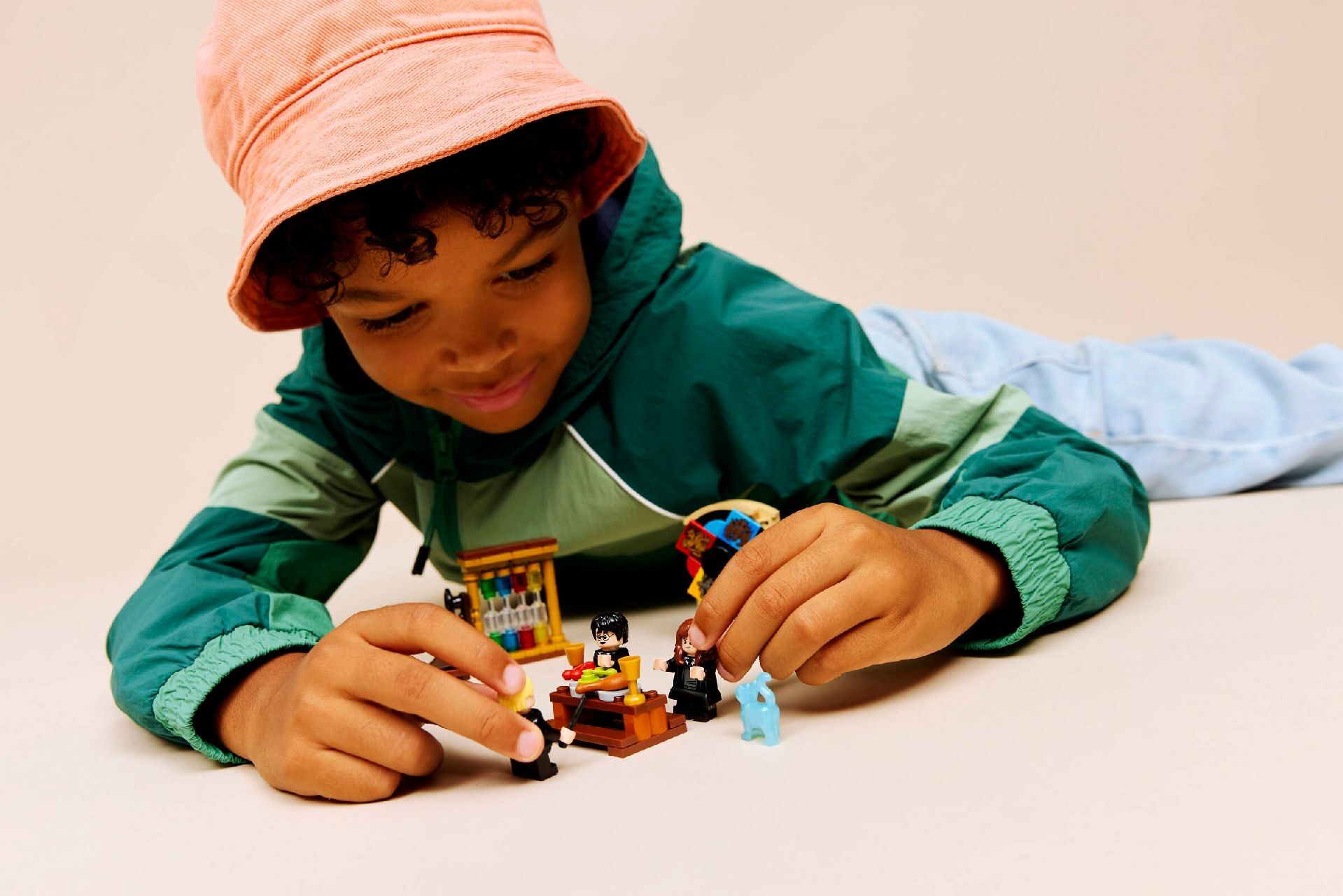 LEGO® Hogwarts™ Castle: Sorting Hat™ Ceremony