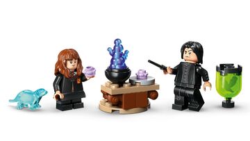 LEGO® Cauldron: Secret Potions Classroom