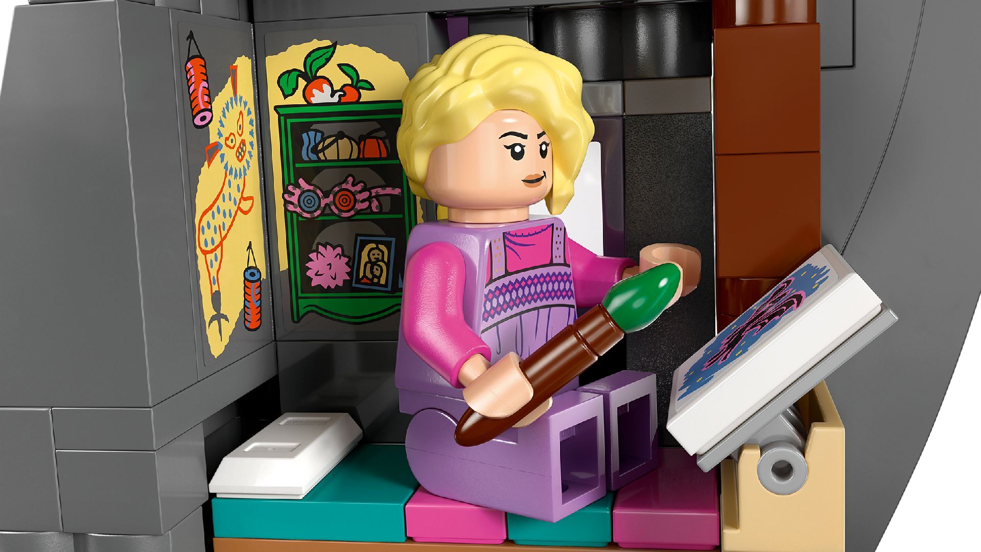 LEGO® Luna Lovegood's House