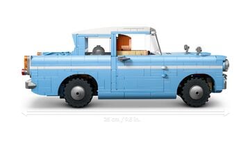 LEGO® Enchanted Flying Ford Anglia™