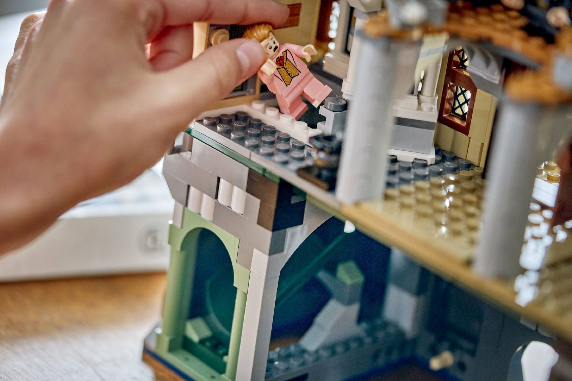 LEGO® Hogwarts™ Castle: East Wing
