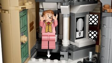 LEGO® Hogwarts™ Castle: East Wing