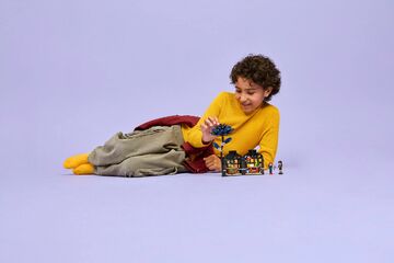 LEGO® Black Dahlia Flower