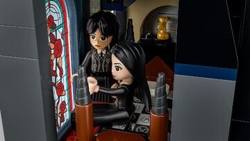 LEGO® Morticia's Cottage