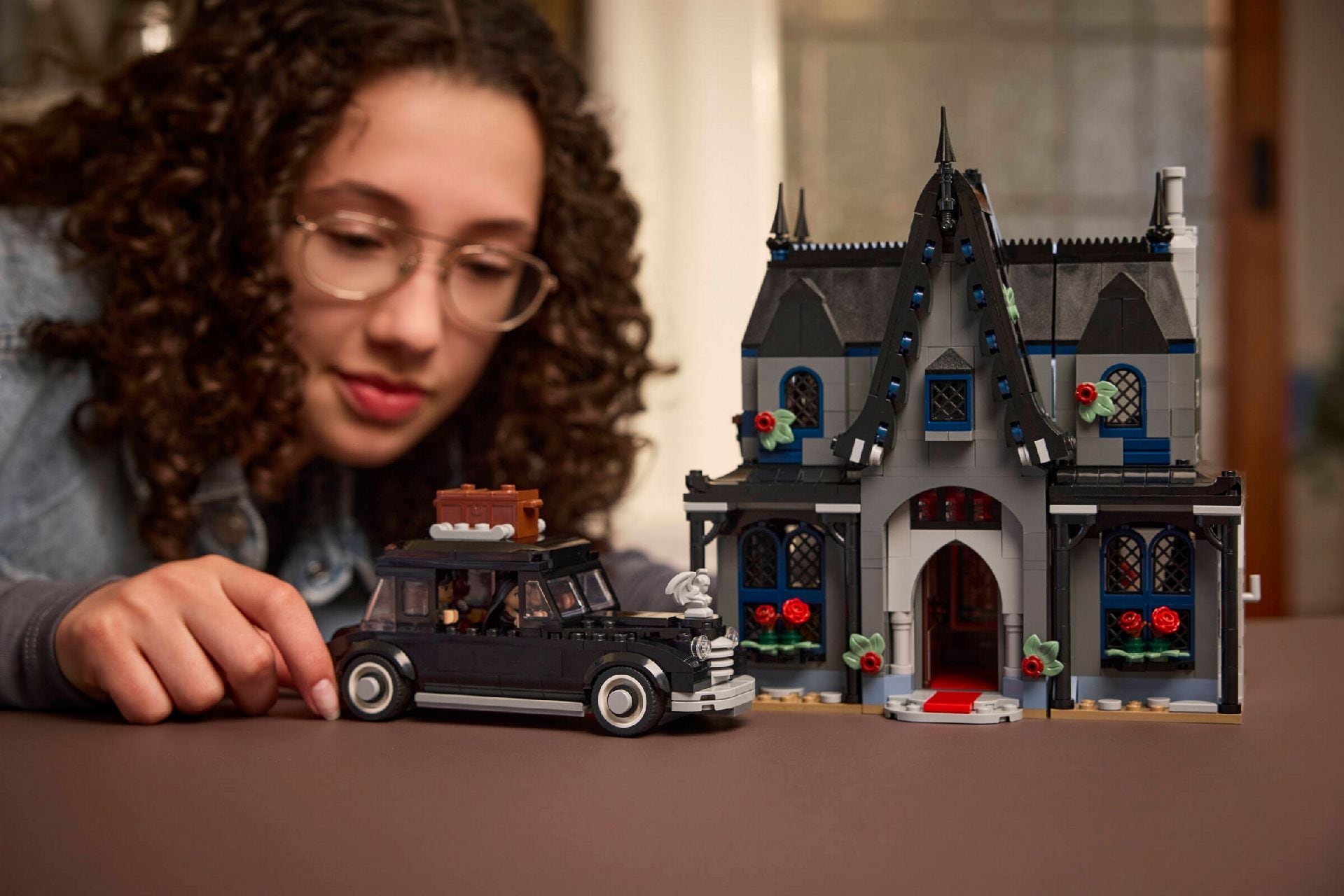 LEGO® Morticia's Cottage