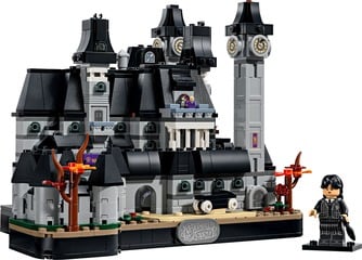 LEGO® Nevermore Academy