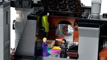 LEGO® Nevermore Academy