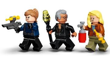 LEGO® Pyroraptor & Dilophosaurus Transport