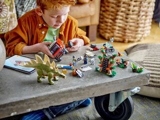 LEGO® Dinosaur Missions: Stegosaurus Discovery