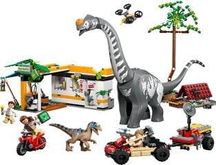 LEGO® Raptor & Titanosaurus Tracking Mission