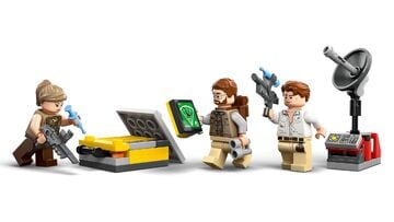 LEGO® Raptor & Titanosaurus Tracking Mission