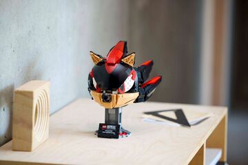 LEGO® Shadow the Hedgehog