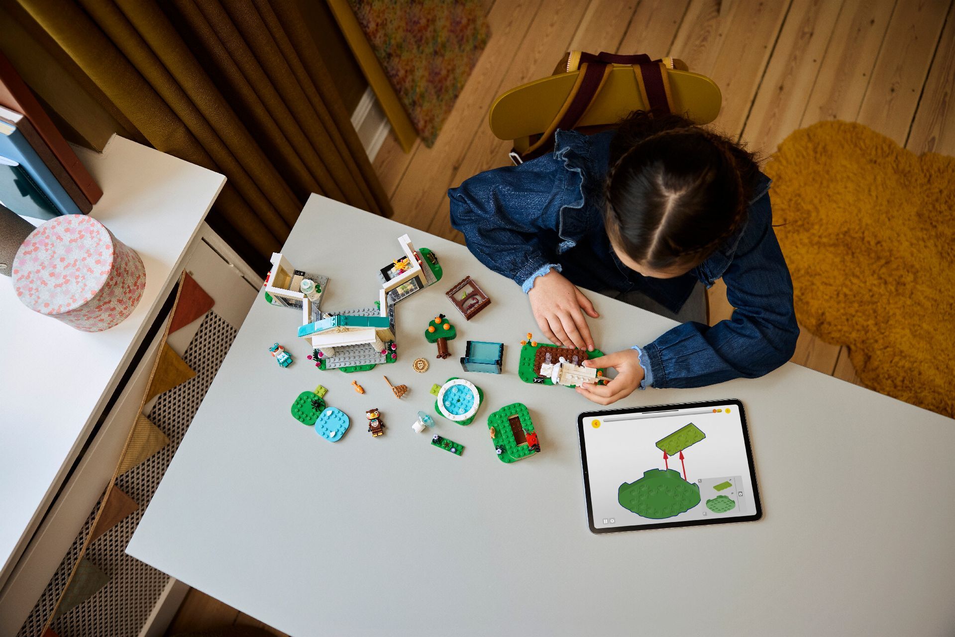 LEGO® Blathers's Museum Collection