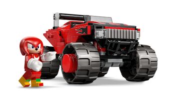 LEGO® Silver's Car vs. Knuckles' Monster Truck