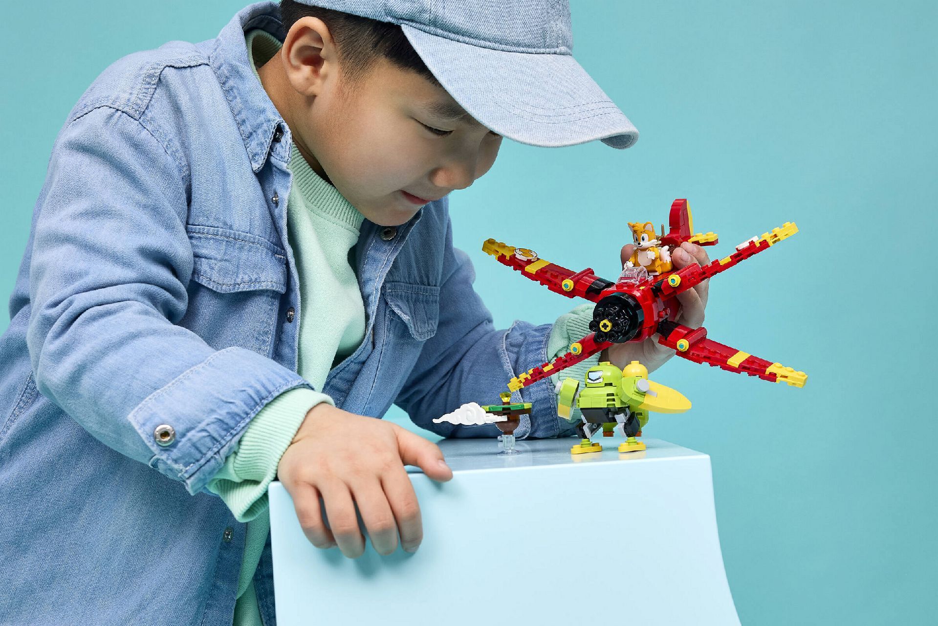 LEGO® Tails' Tornado-1