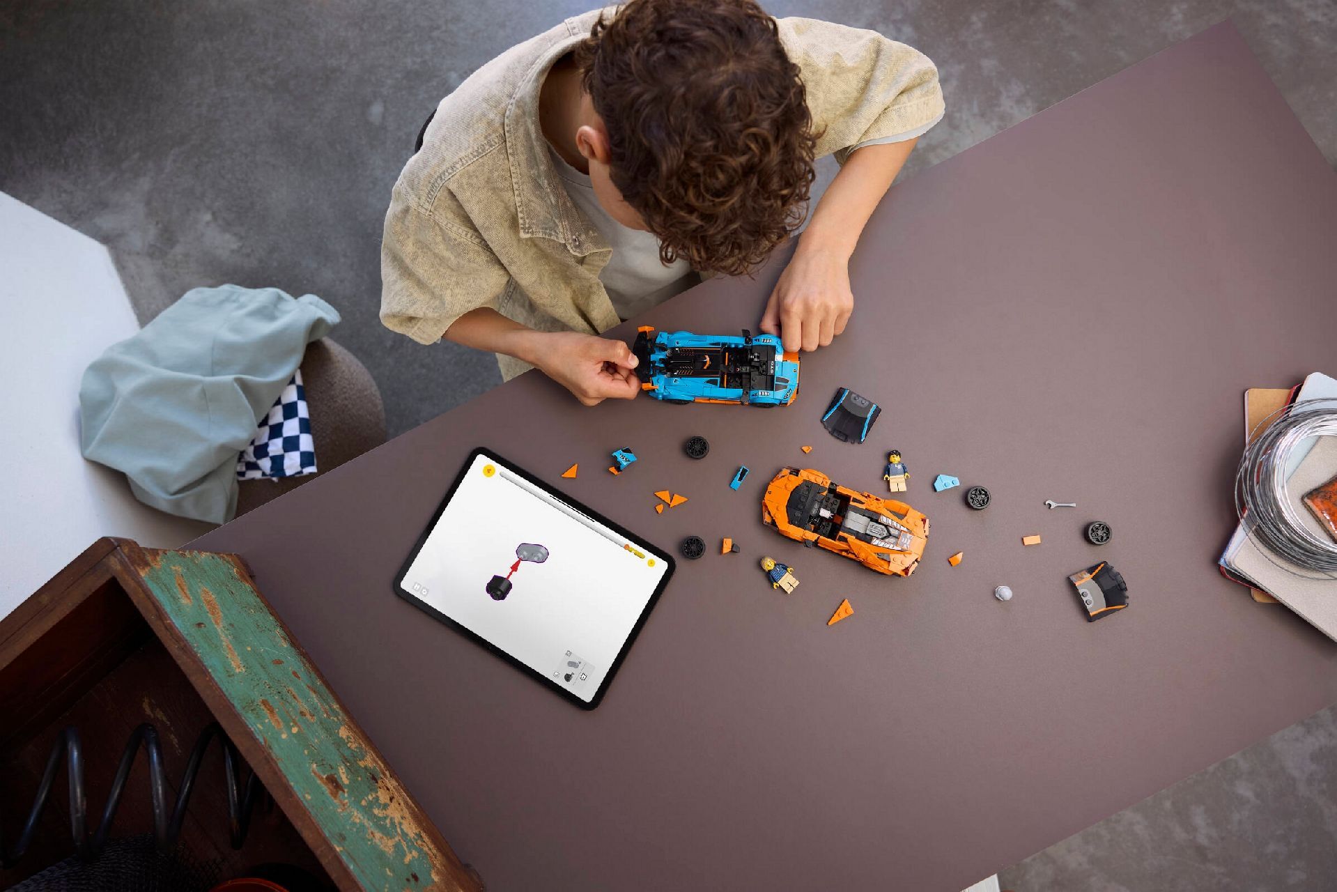 LEGO® Lamborghini Revuelto & Huracán STO