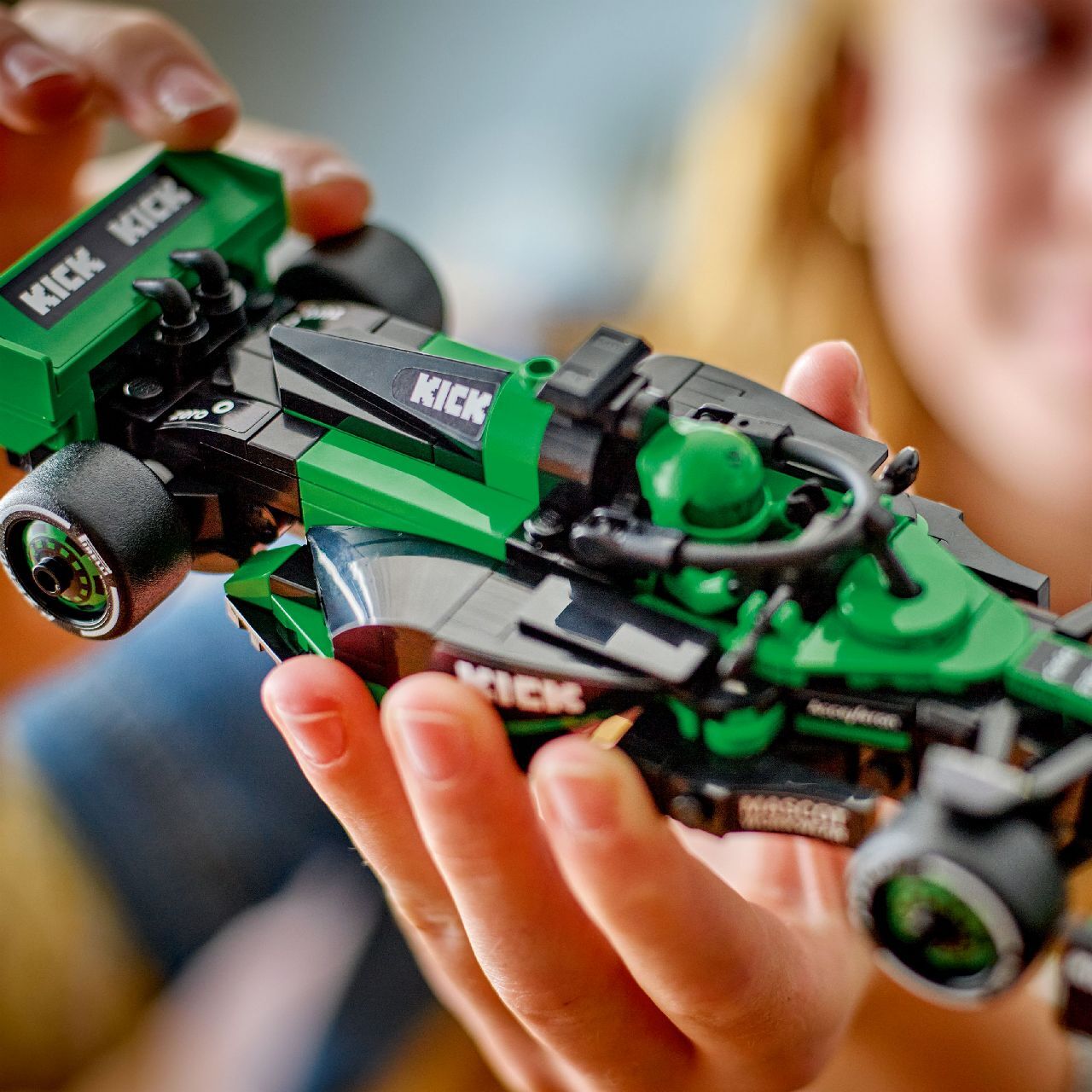 LEGO® KICK Sauber F1® Team C44 Race Car