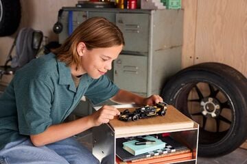 LEGO® APXGP Team Race Car from F1® The Movie