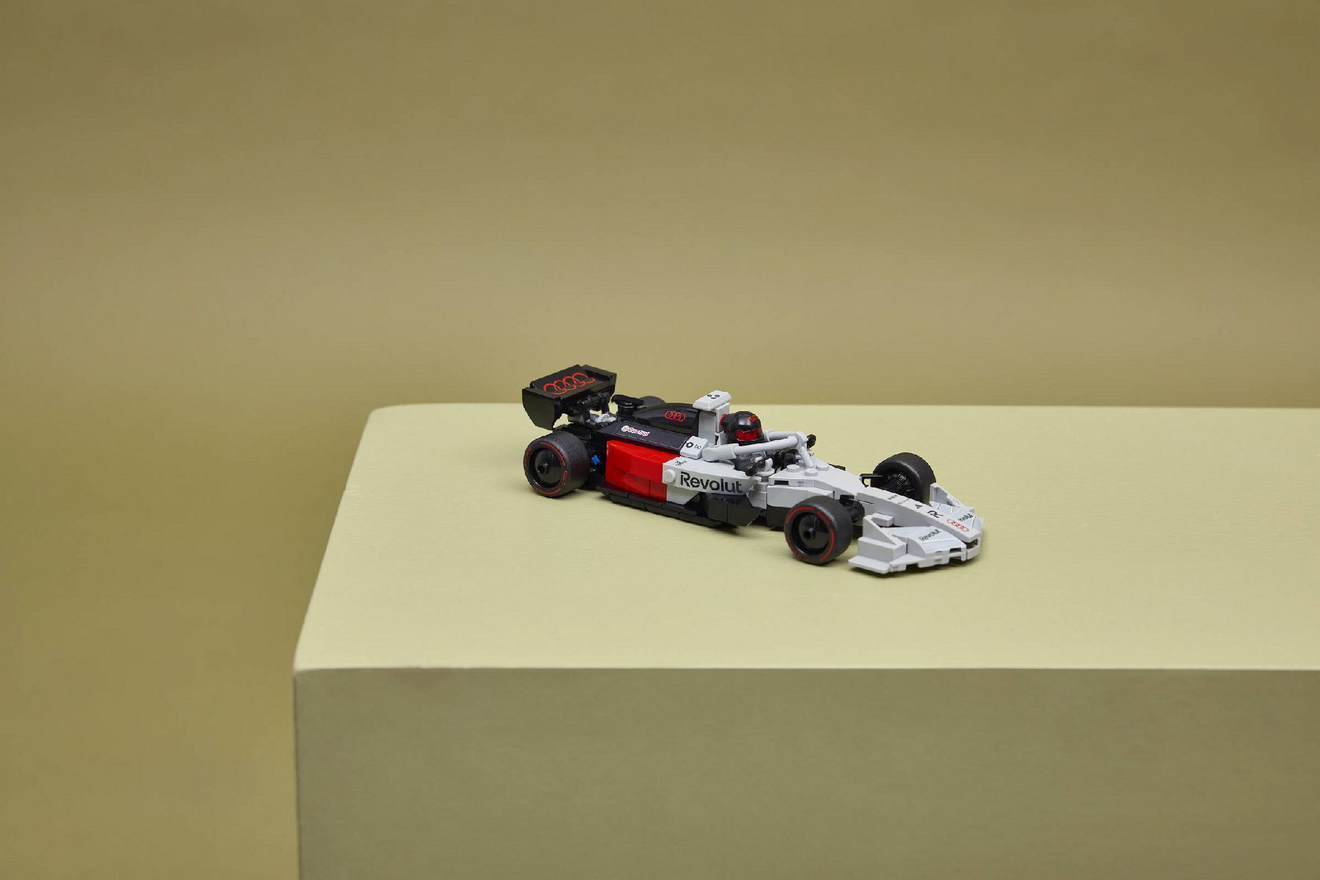 LEGO® Audi Revolut F1® Team R26 Race Car