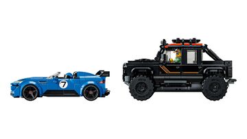 LEGO® Jaguar Project 7 & Land Rover Defender