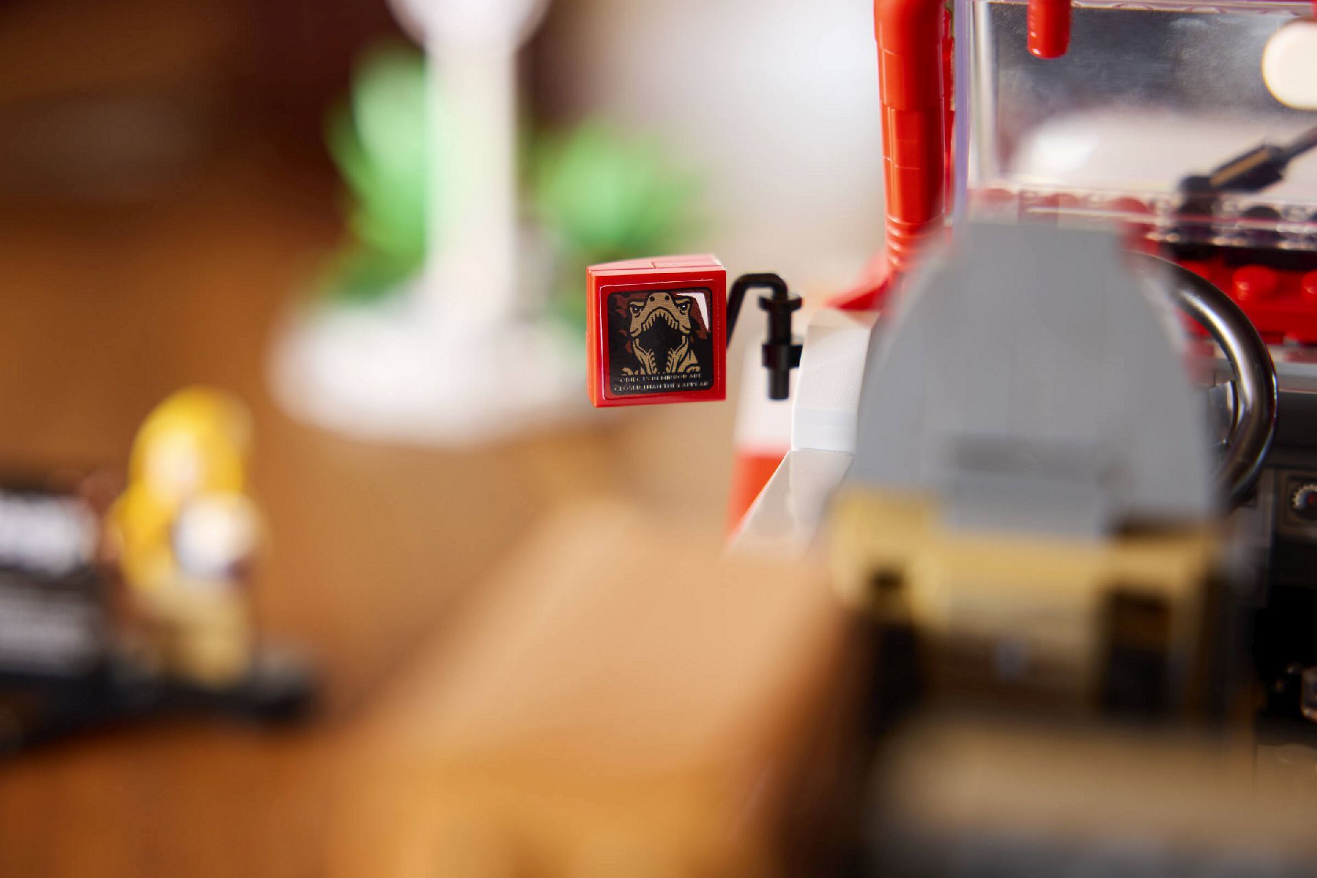 LEGO® Jurassic Park Jeep® Wrangler