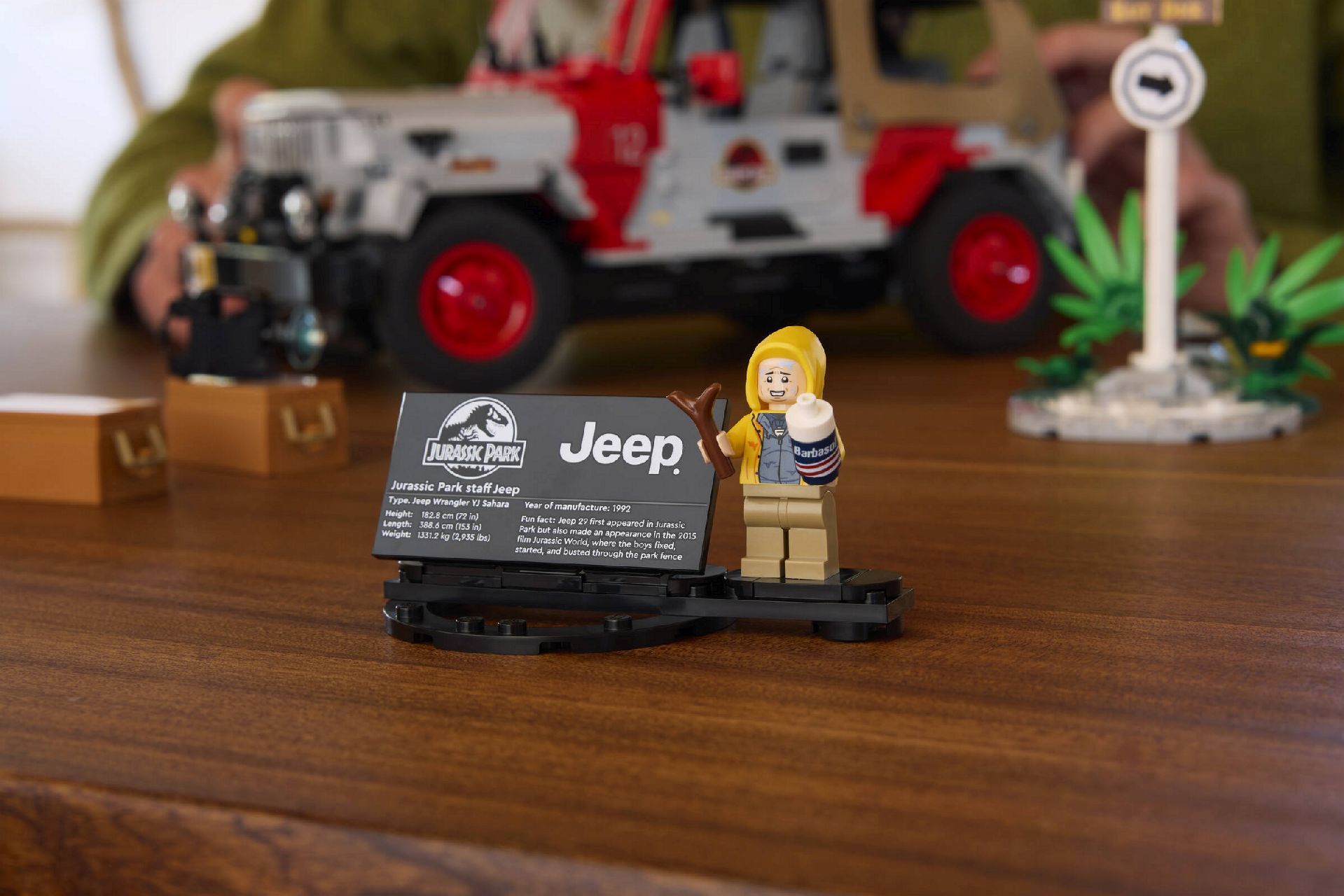 LEGO® Jurassic Park Jeep® Wrangler