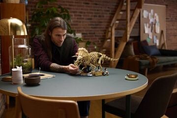 LEGO® Dinosaur Fossils: Triceratops