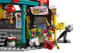 LEGO® The City of Lanterns