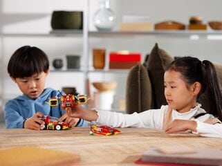 مجموعة بناء المركبات الإبداعية من ليغو®