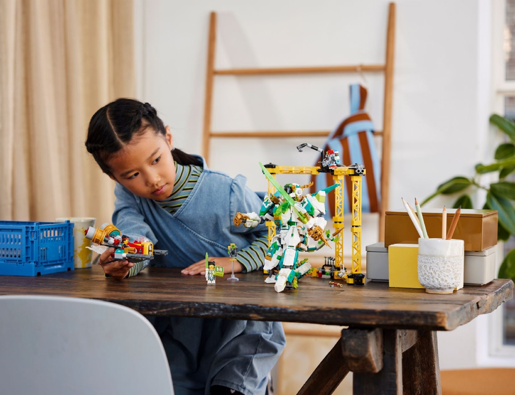 LEGO® Mei's Dragon Mech