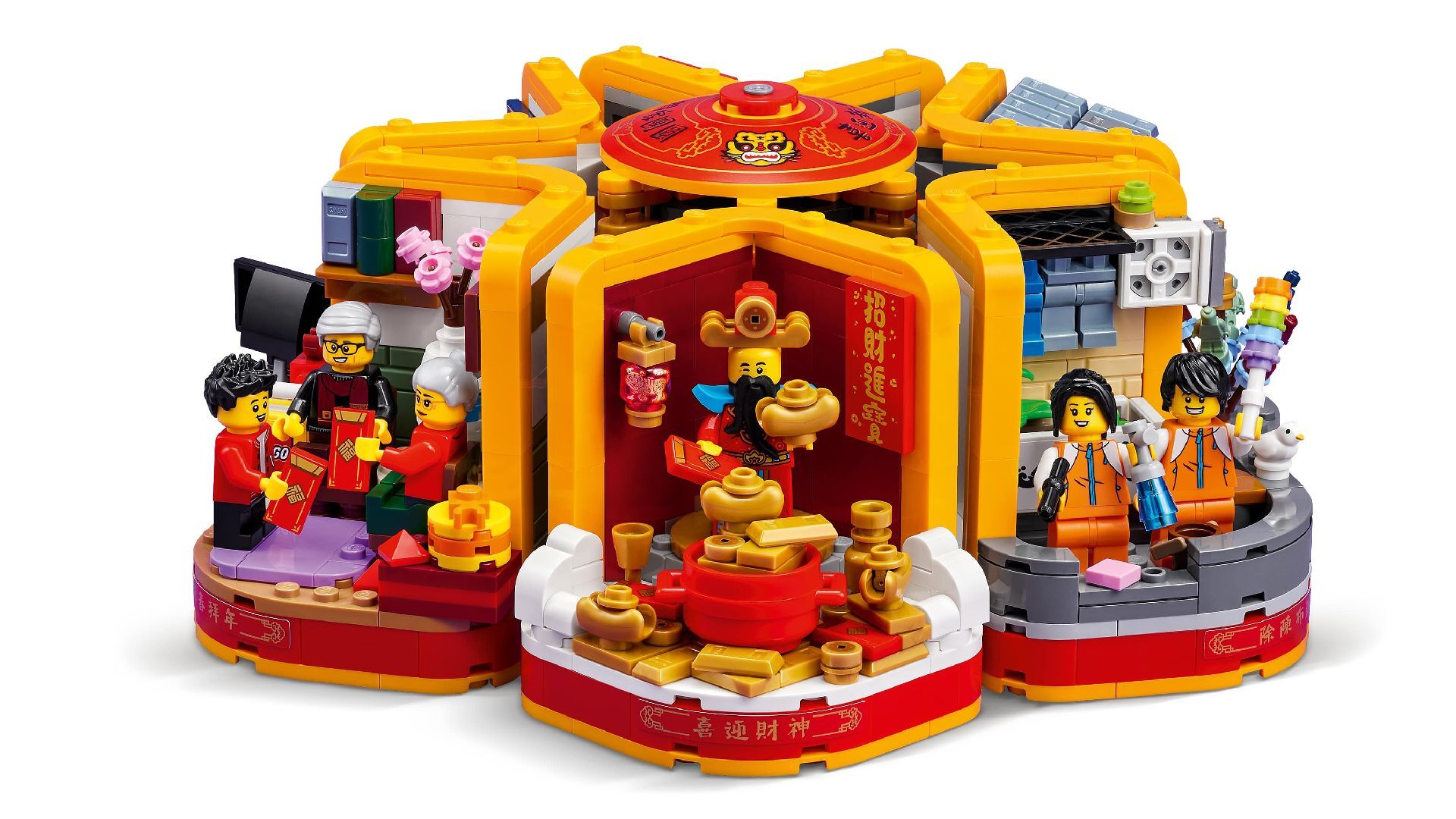 LEGO® Lunar New Year Traditions