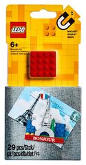 LEGO® Eiffel Tower Magnet Build