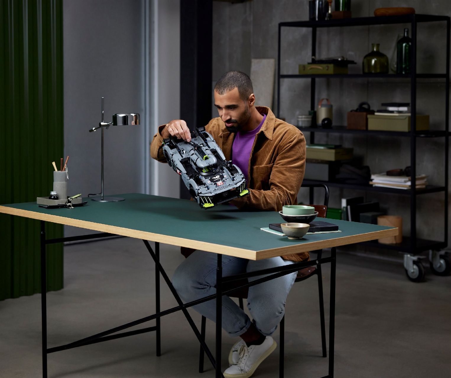 LEGO® PEUGEOT 9X8 24H Le Mans Hybrid Hypercar