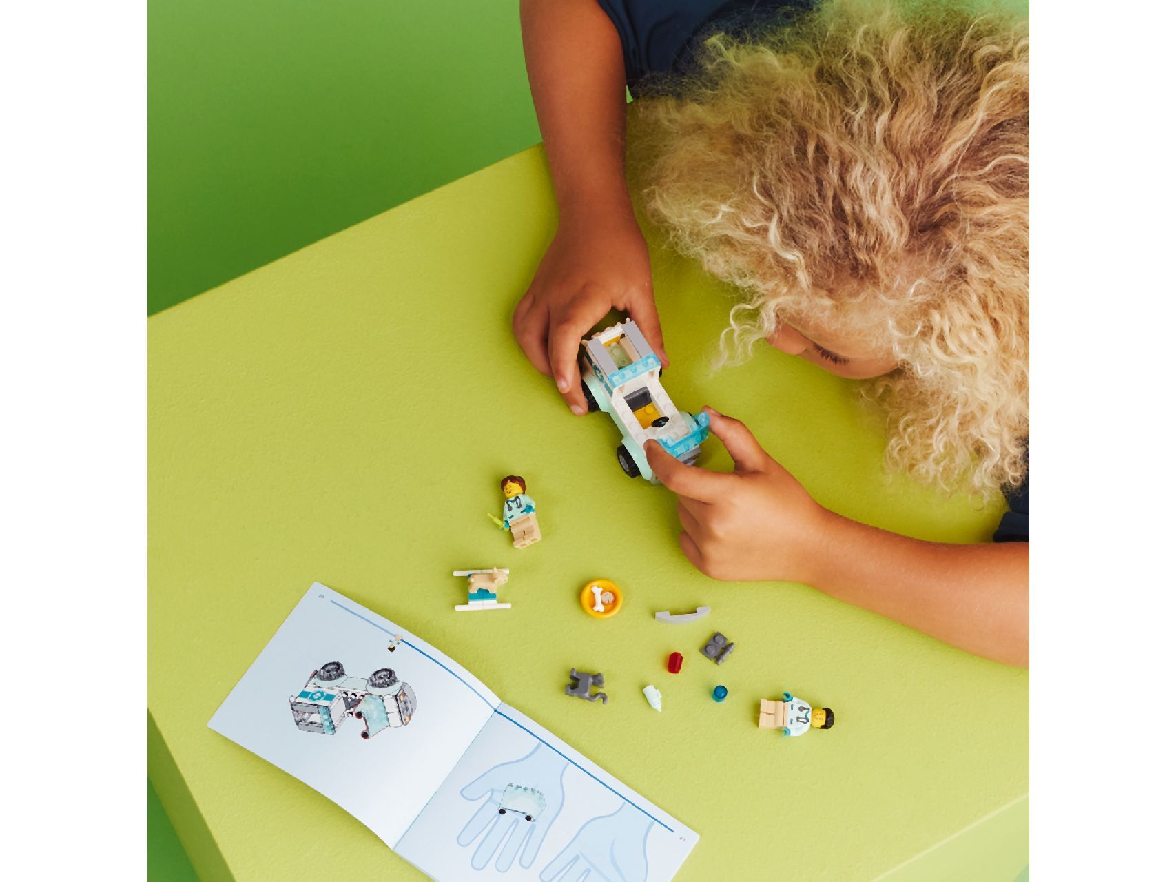 LEGO® Vet Van Rescue