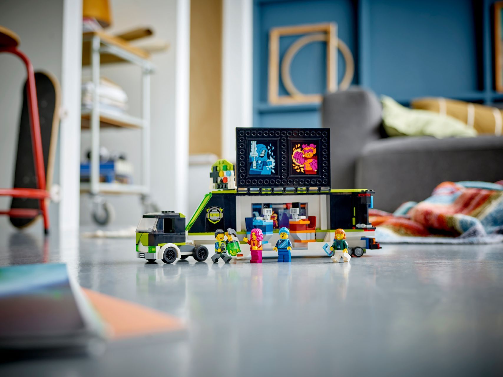 LEGO® Gaming Tournament Truck