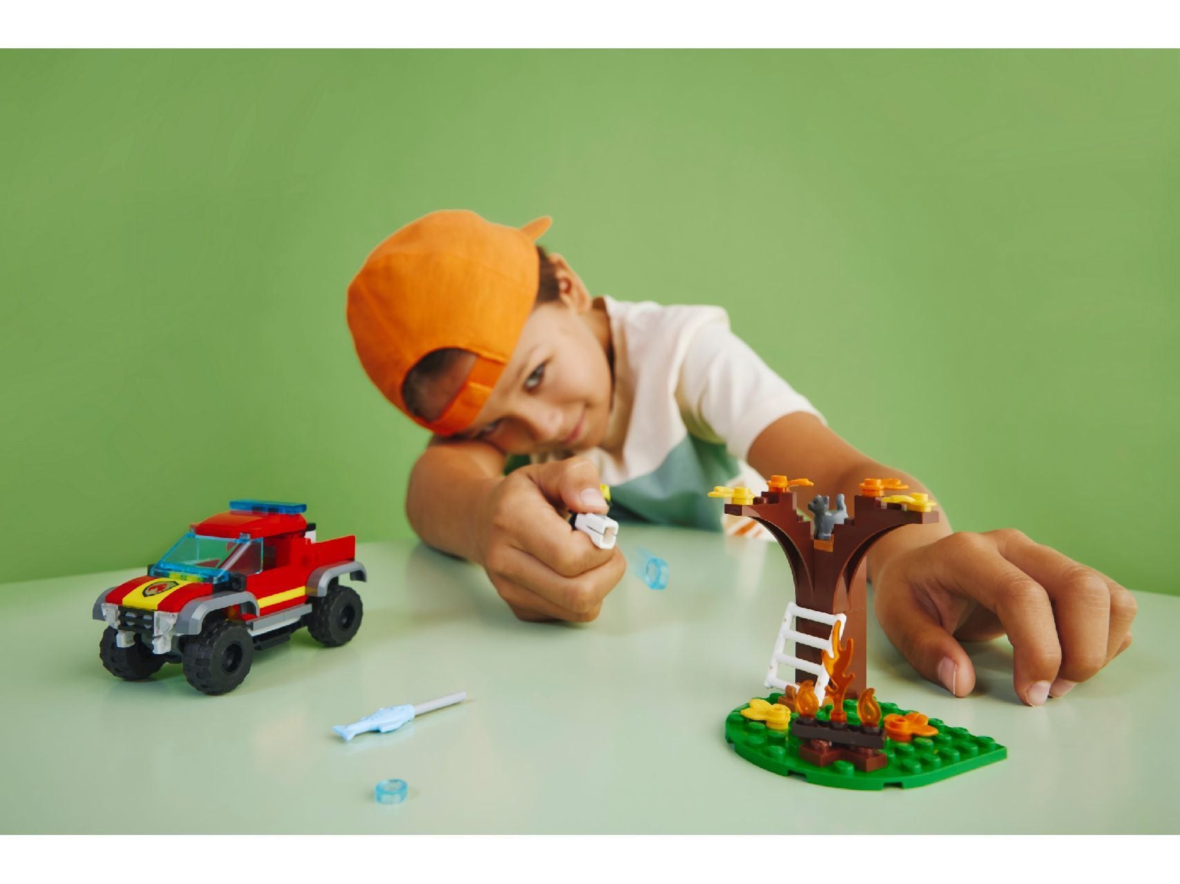 LEGO® 4x4 Fire Truck Rescue