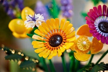 LEGO® Wildflower Bouquet